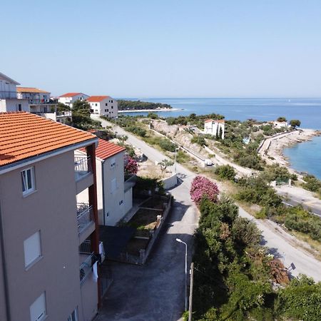 Apartment Lavanda **** Podgreben Ruang foto